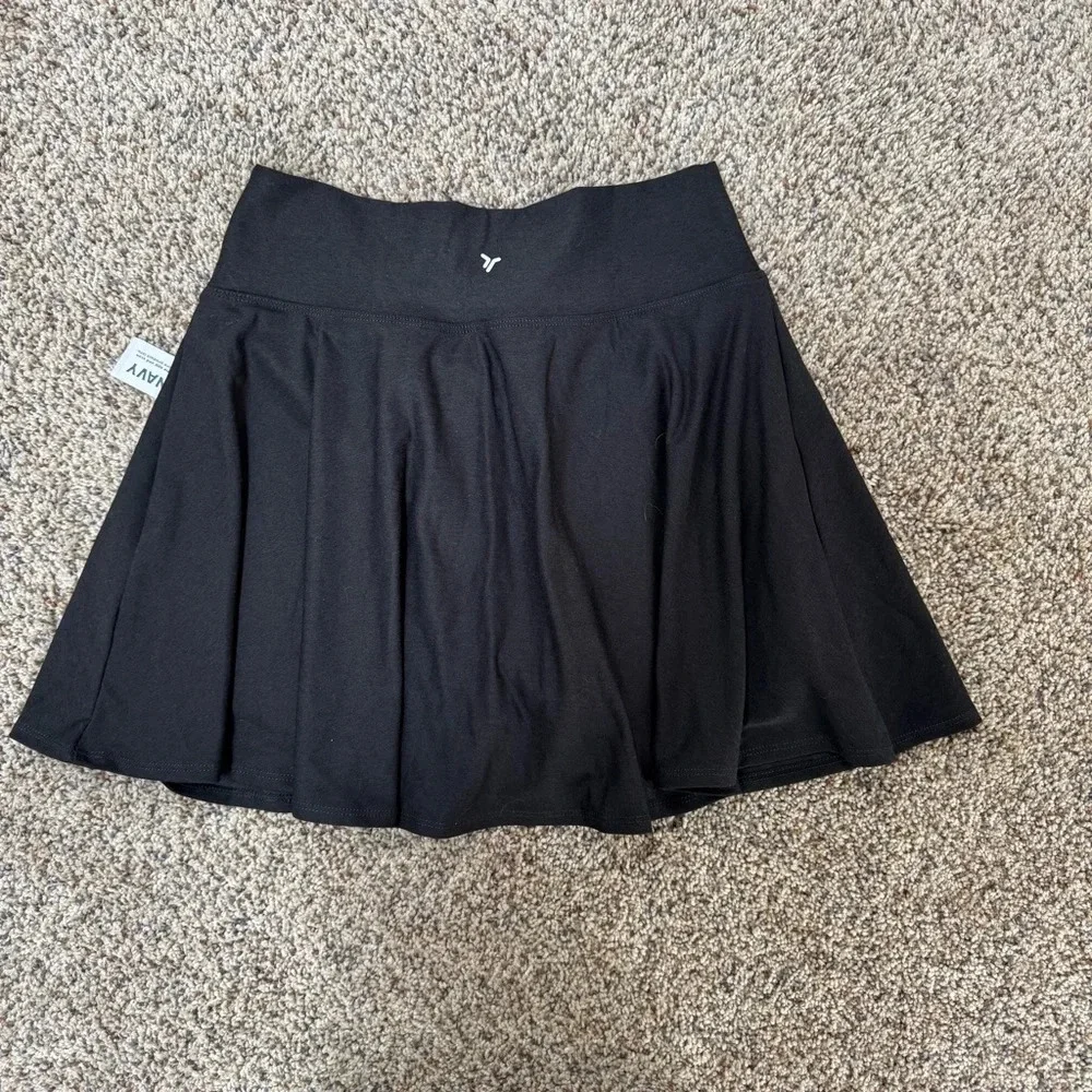 Old Navy Black Pleated Skater Mini Skirt